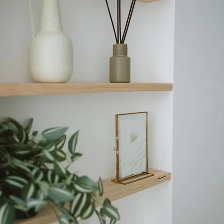 Cozy Close To Center * Віавіа